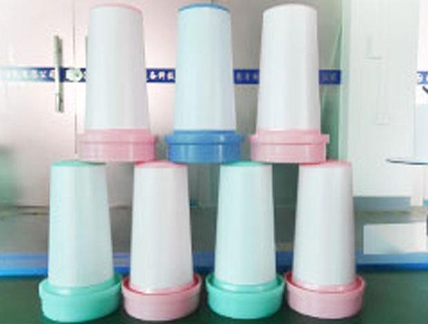 （视频）儿童锥度杯贴标全自动立式定位圆瓶贴标机AS-C02